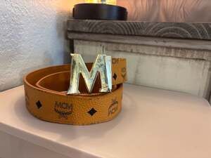 Belt M lookalike